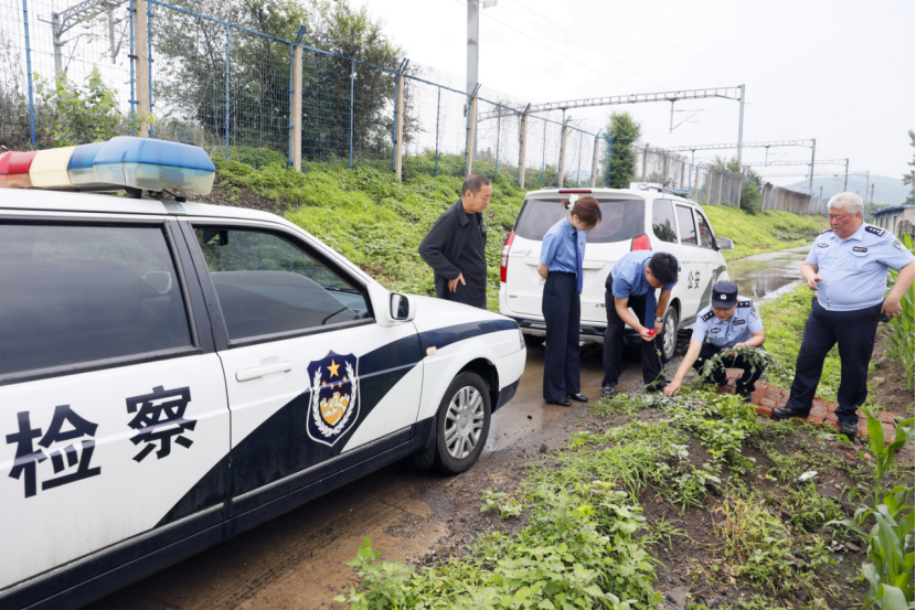 锦州市凌河区人民检察院“6·26”国际禁毒日禁种铲毒进行时